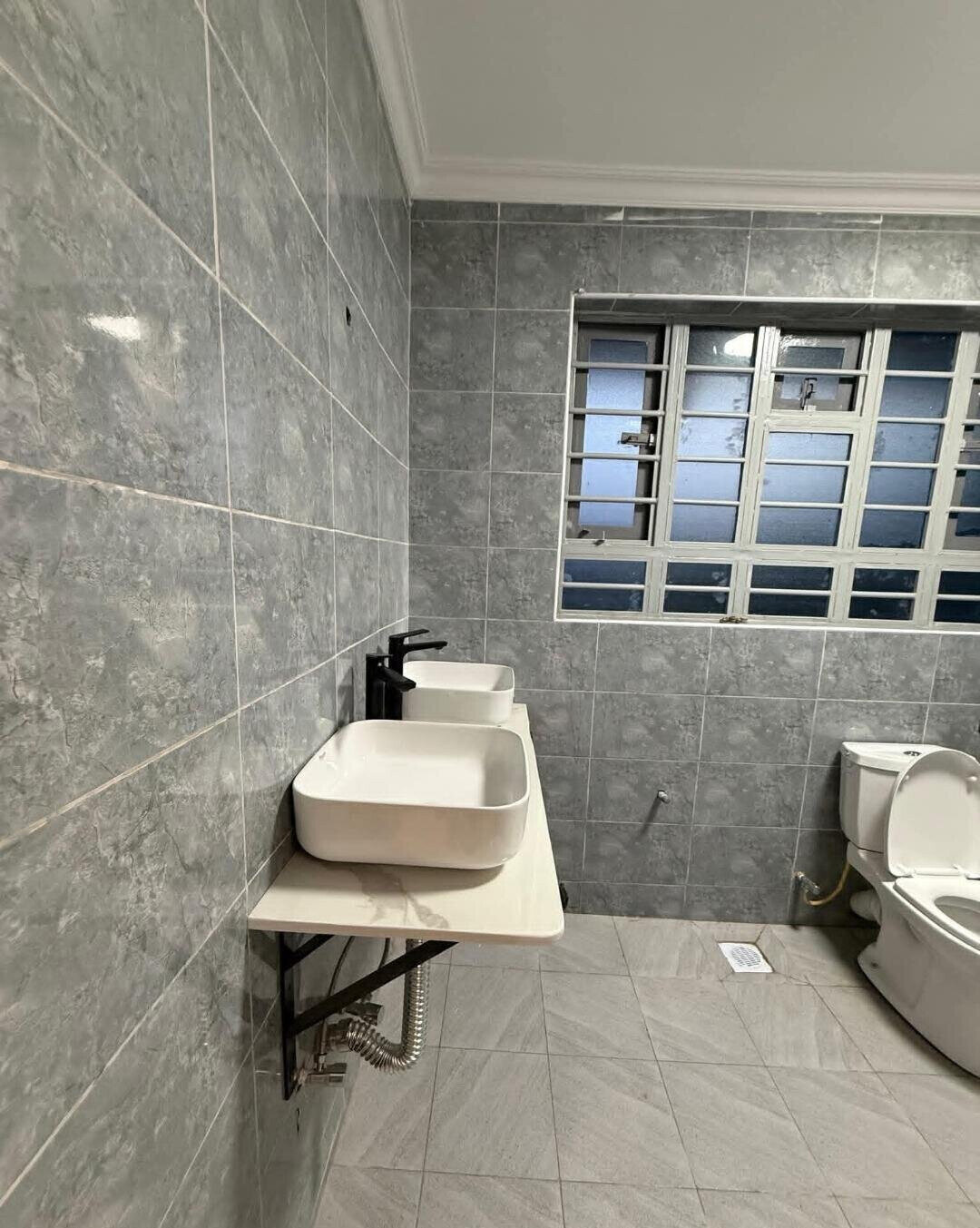 4BR All-Ensuite Corner Townhouse with Office & Family Room - Ruiru
