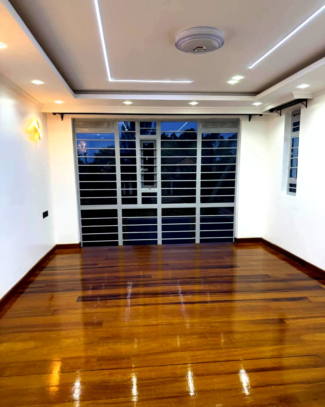 4BR All-Ensuite Corner Townhouse with Office & Family Room - Ruiru