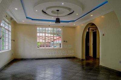 3bdrm Maisonette in Green Park Estate, DayStar Area for rent - Image 4