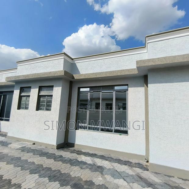 4bdrm Bungalow in Ruiru Mugutha Off for sale