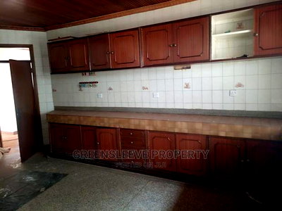 4bdrm Bungalow in Karen for Rent - Image 7
