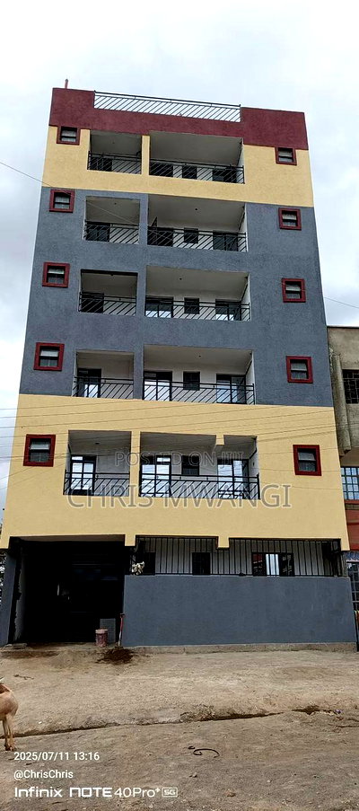 2bdrm Block of Flats in Kamakis Estate for sale - Image 1