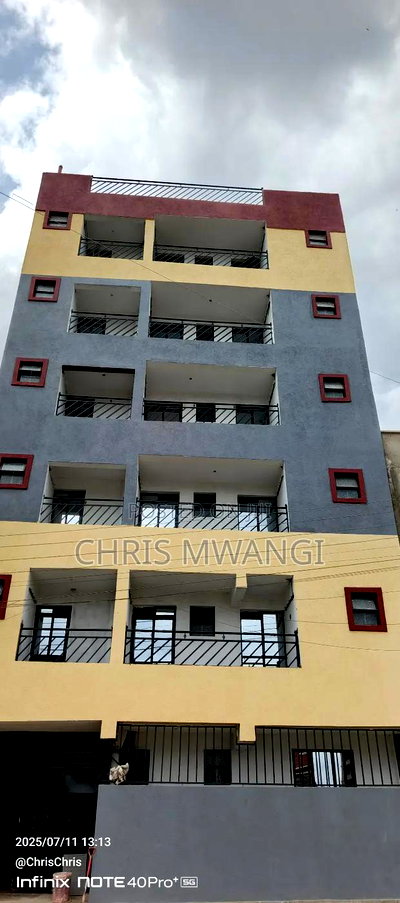 2bdrm Block of Flats in Kamakis Estate for sale - Image 11