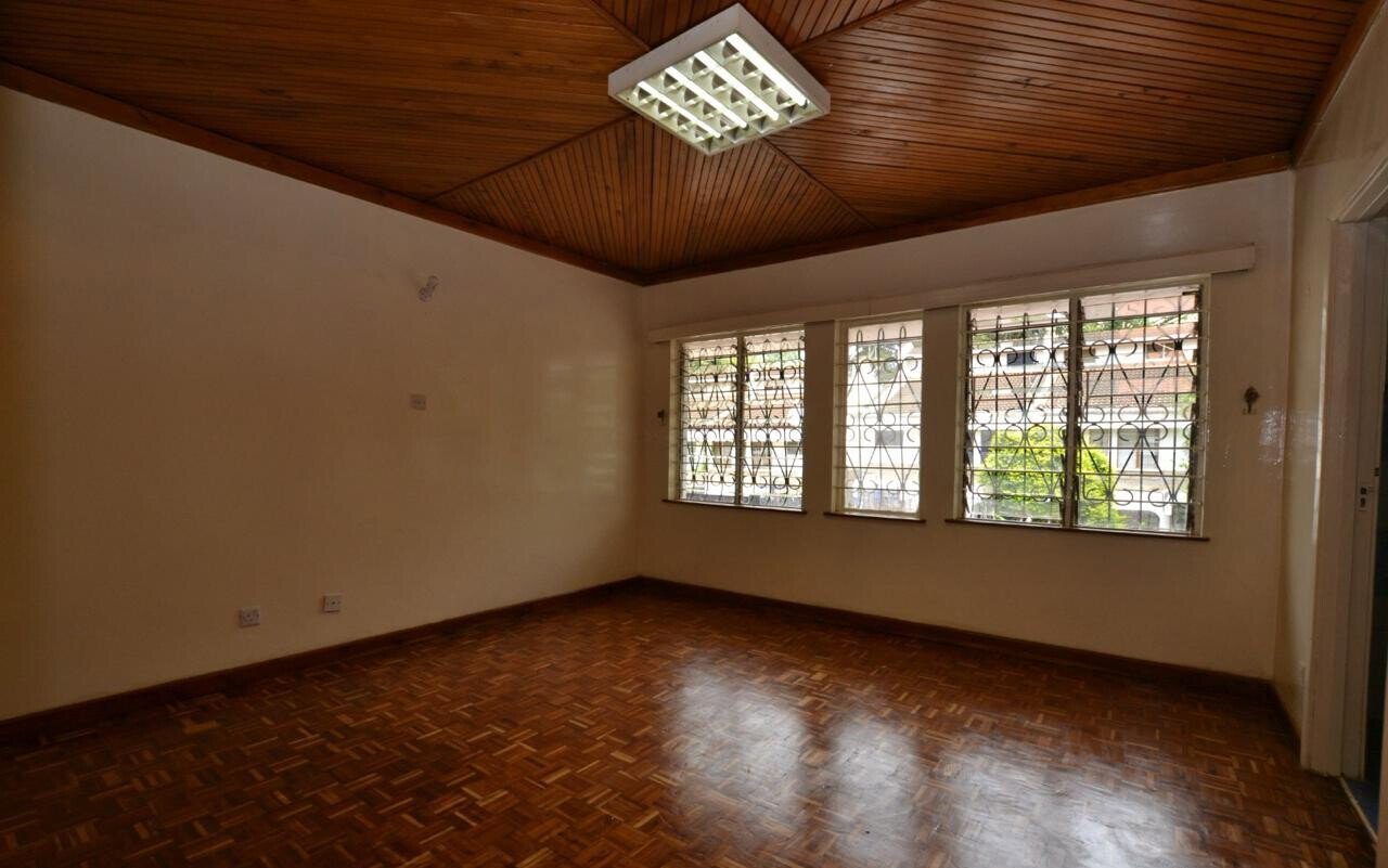 4-Ensuite Townhouse Steps from Westgate Mall - Westlands