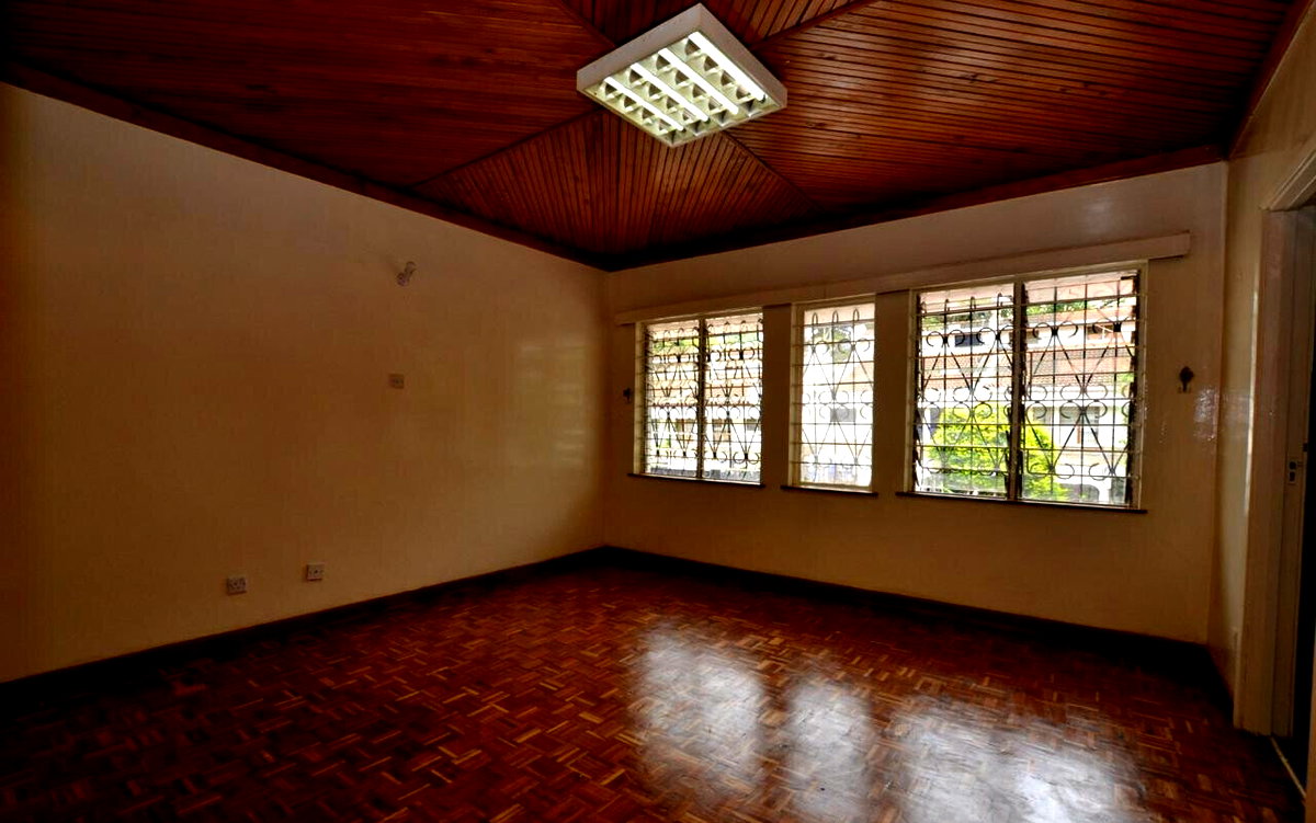4-Ensuite Townhouse Steps from Westgate Mall - Westlands