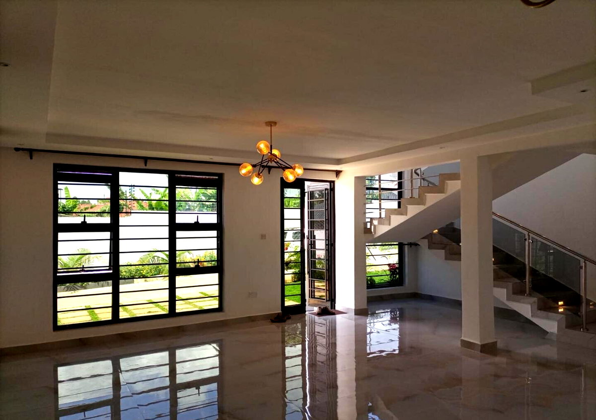 4BR Townhouse with SQ Behind Spur Mall - Ruiru