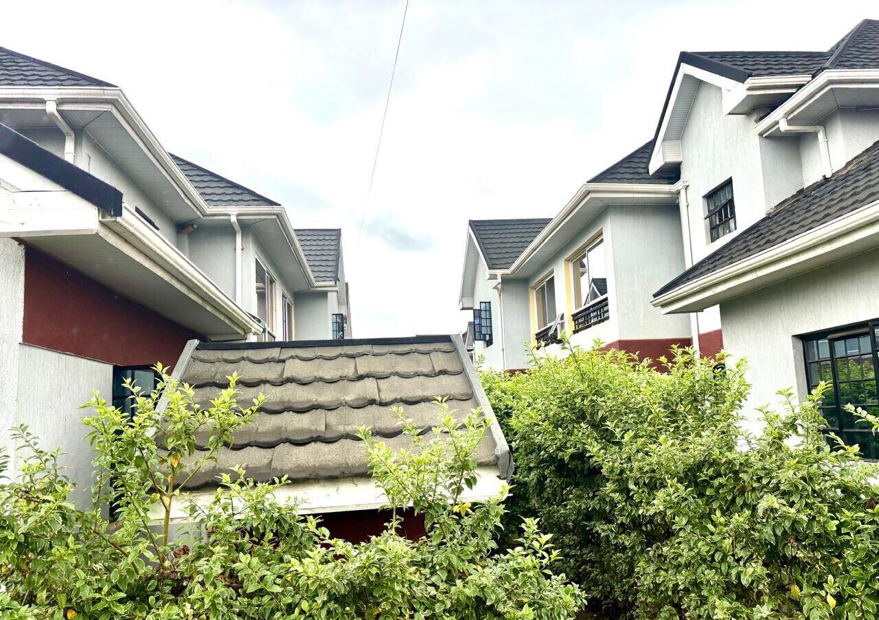 5BR Garden Estate Villa