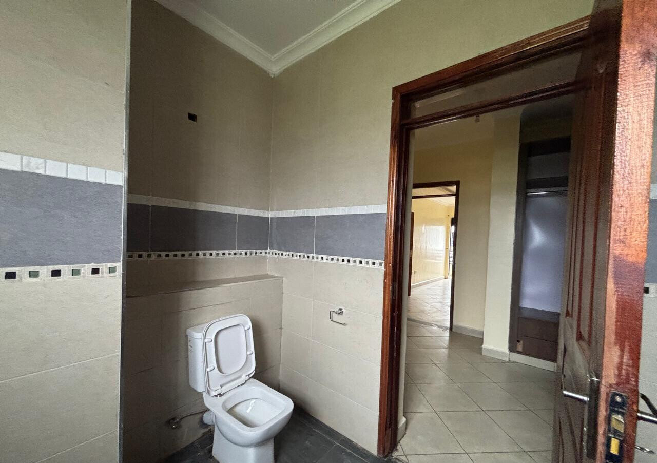 5BR Garden Estate Villa