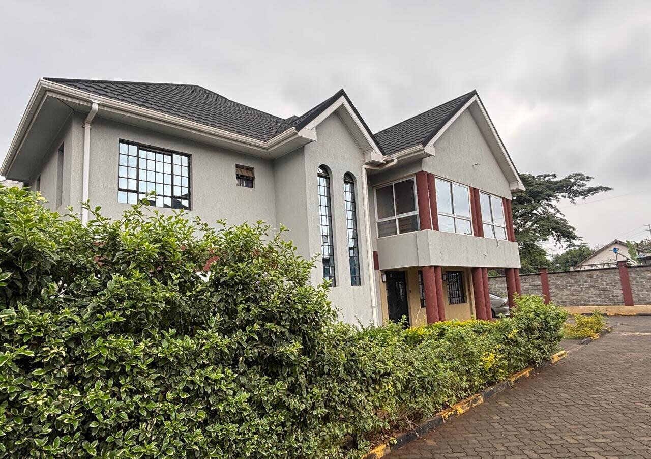 5BR Garden Estate Villa