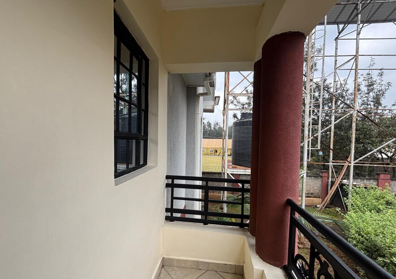 5BR Garden Estate Villa