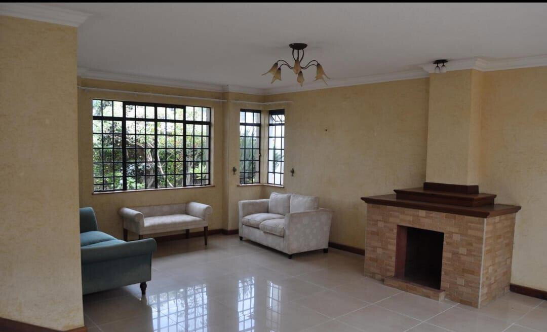 4BR Townhouse with Sunken Lounge & Fireplace on Grevillea Grove - Westlands