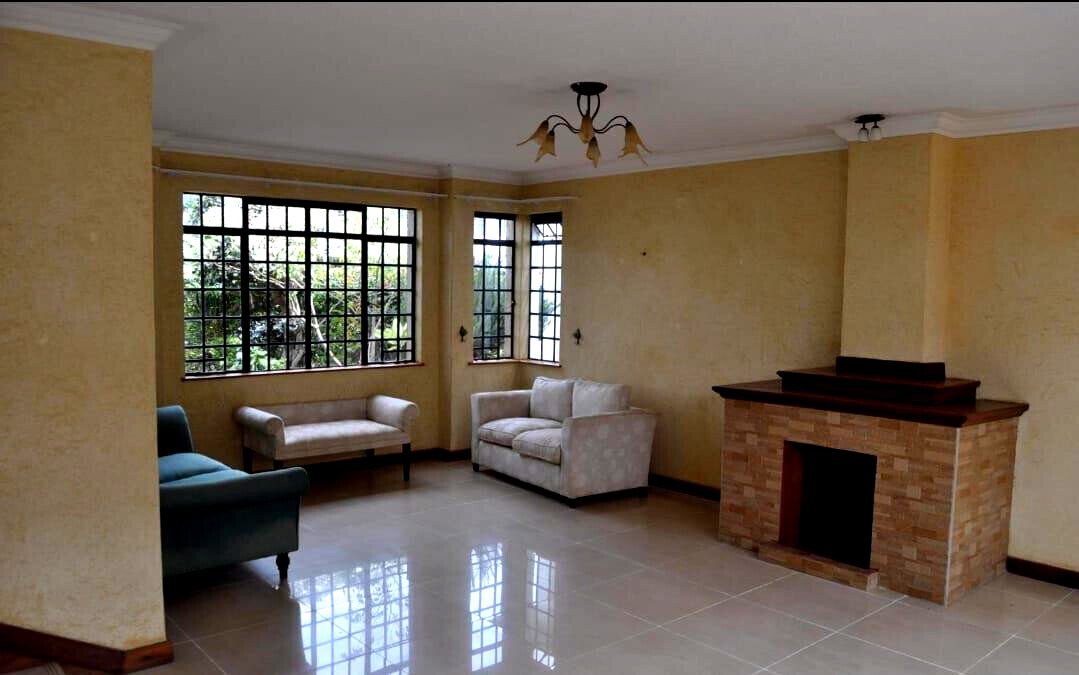 4BR Townhouse with Sunken Lounge & Fireplace on Grevillea Grove - Westlands