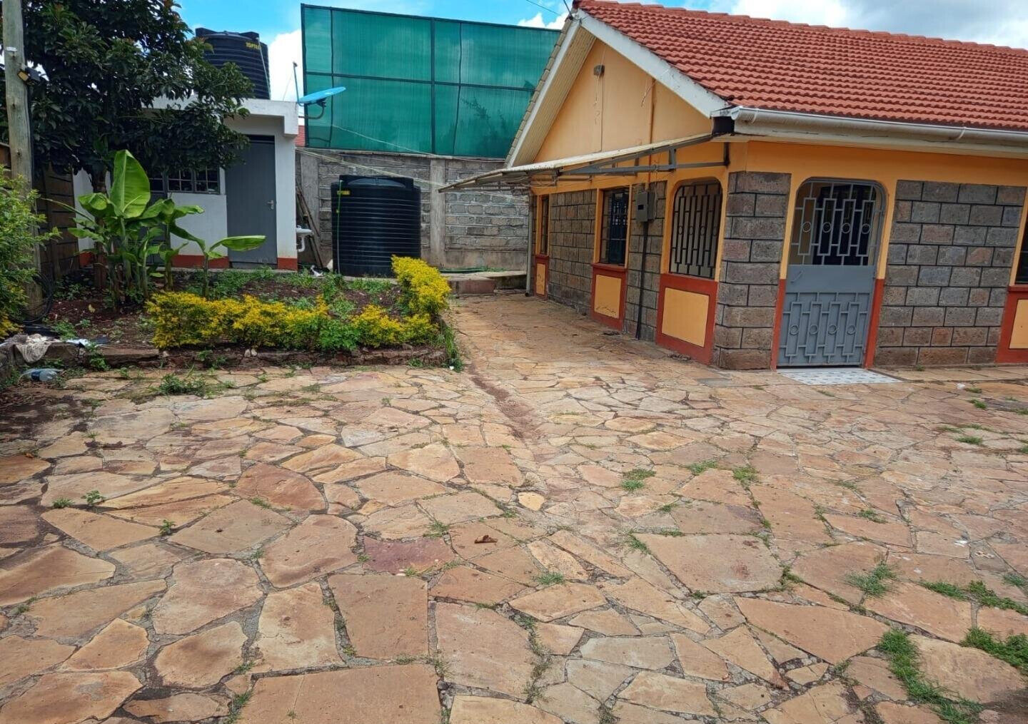 KSh 70K 3BR Bungalow with Garden