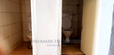 8000 Sq Feet Godown to Let - Image 10