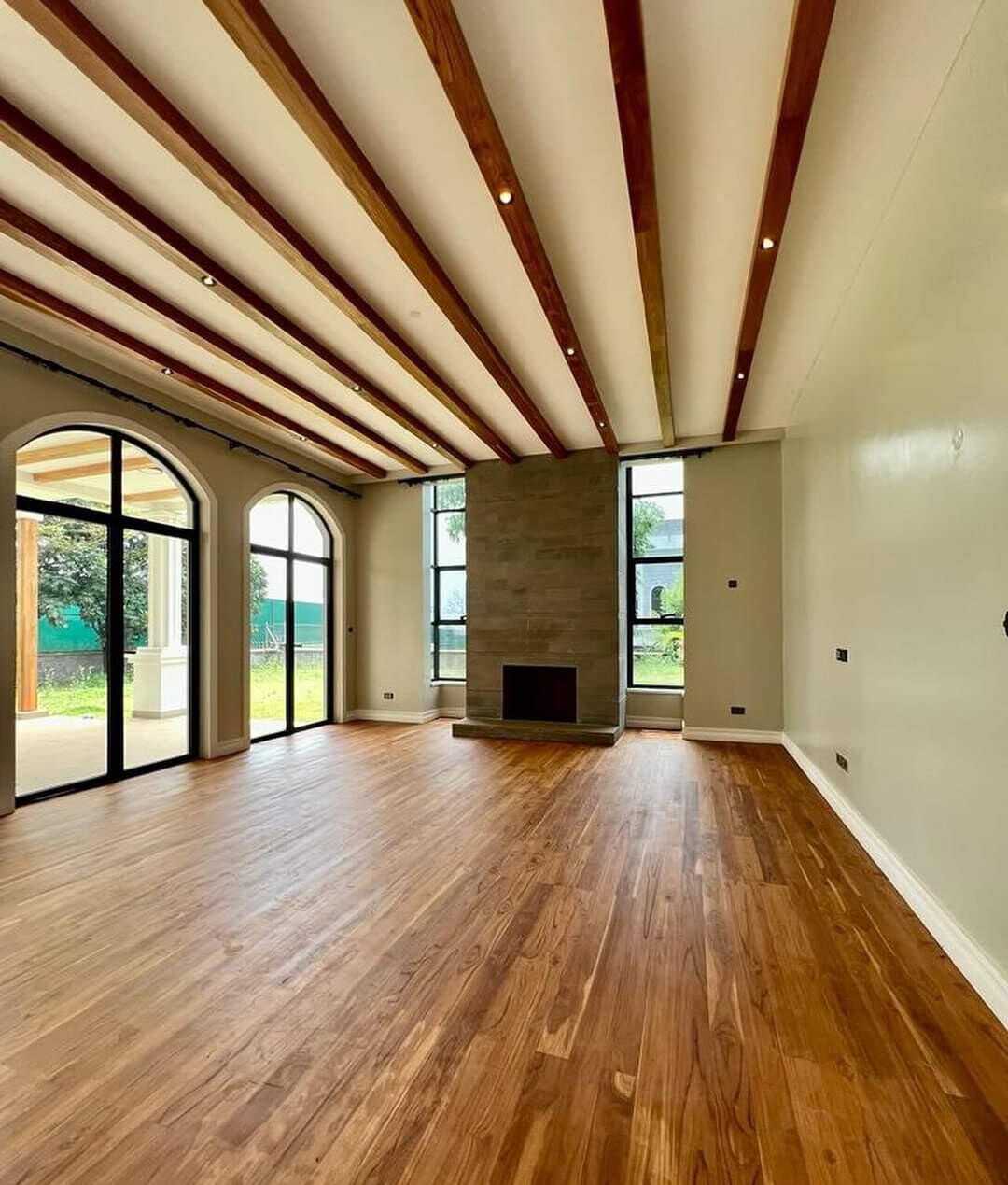 5-Ensuite Townhouse with Rooftop Terrace & Smart Home - Loresho