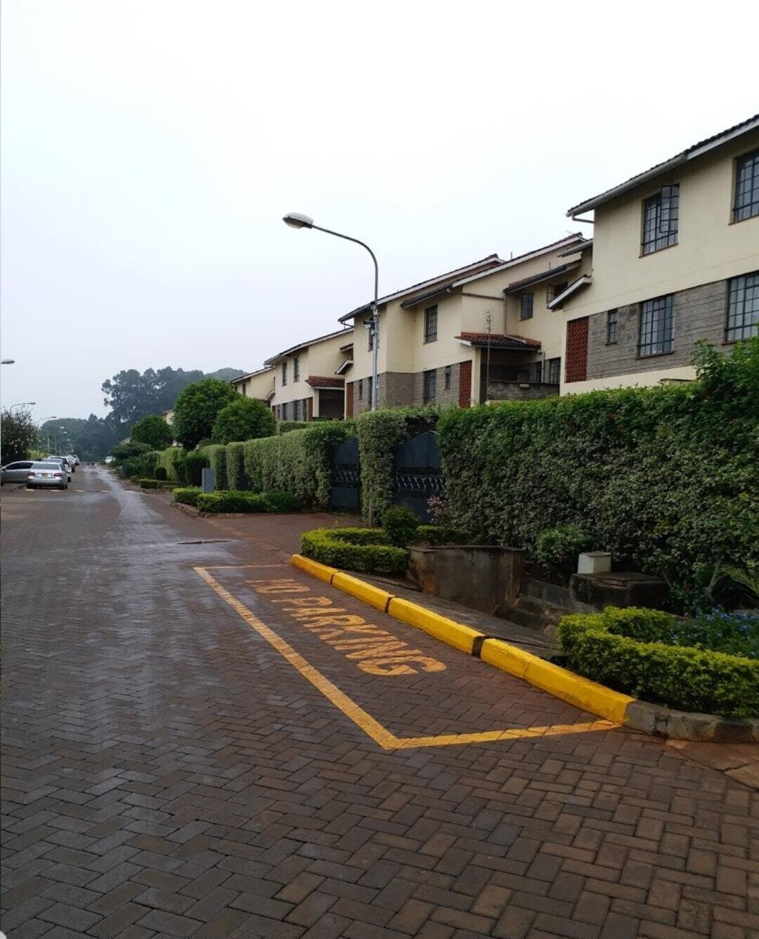 Distress Sale 4BR Mansionette in 25-Acre Gated Estate - Loresho