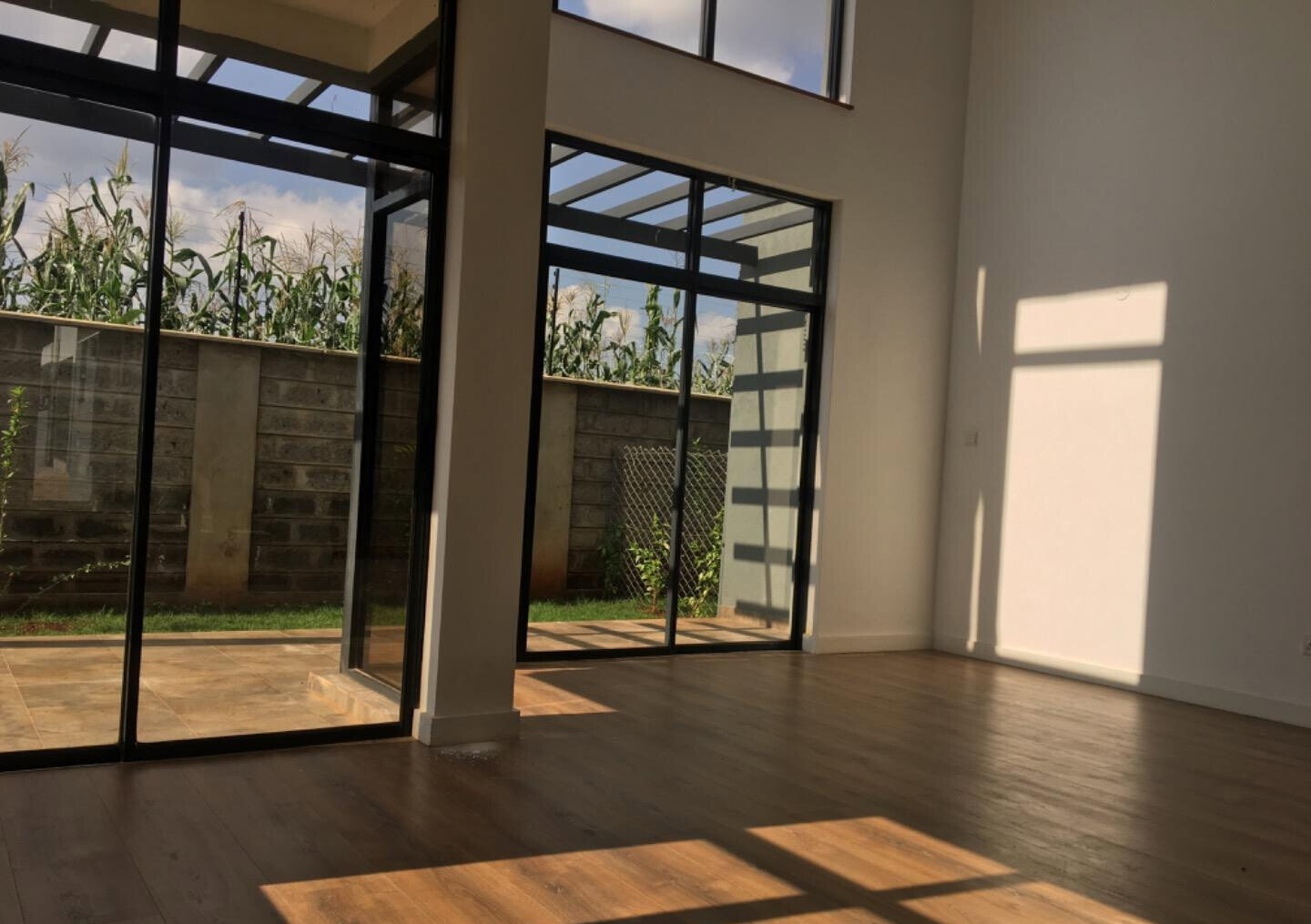 4BR Townhouse with DSQ & Sunken Living Room - Loresho
