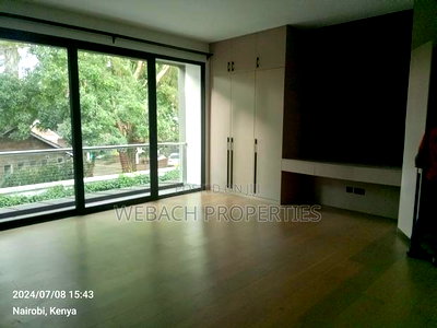 4bdrm Villa in Lavington for sale - Image 10
