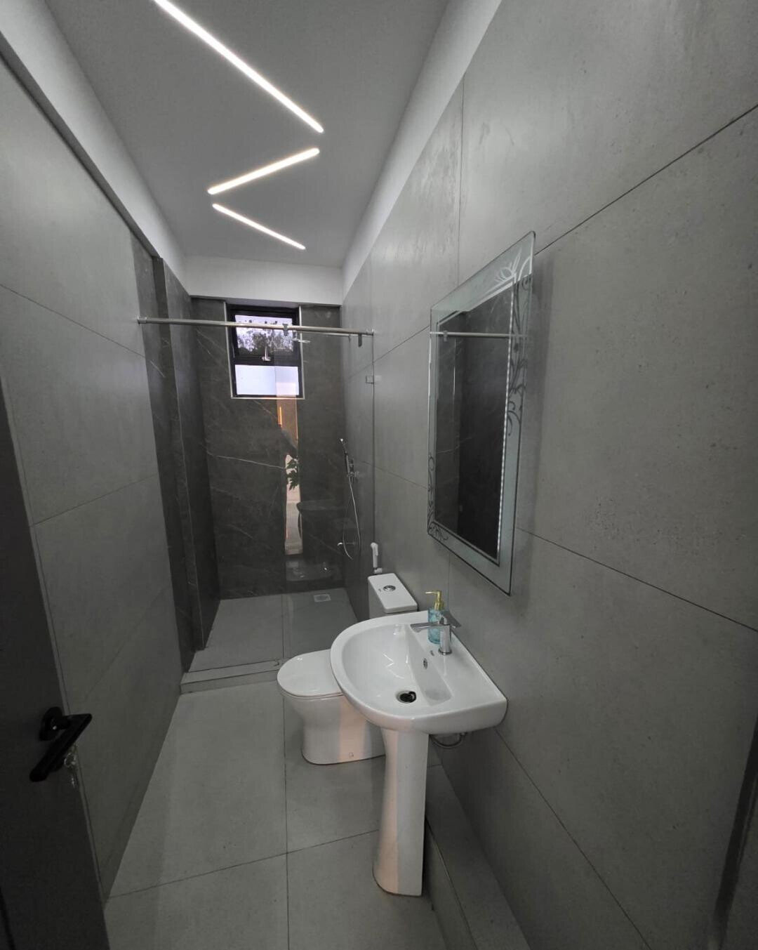 3BR Apartment with DSQ & Backup Generator – Tudor, Mombasa