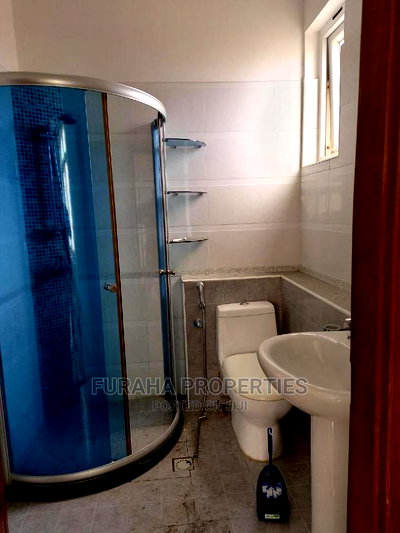 3bdrm Apartment in Nyali for Sale - Image 4