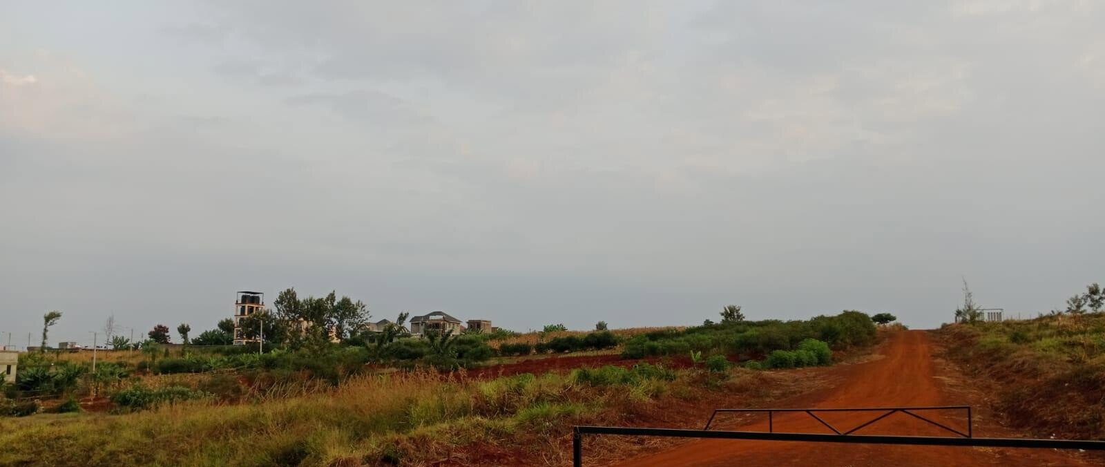 50x100 Plot with Garden at KSh 3.5M