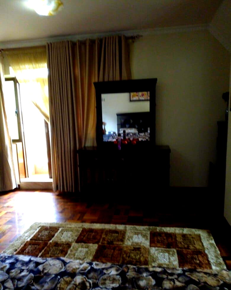 5-Ensuite Townhouse with Borehole & 24-Hour Security - Lavington