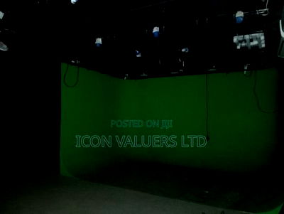 Fully Equiped Studio to Let - Image 1