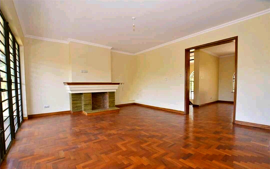 5-Ensuite Townhouse with Fireplace & DSQ - Lower Kabete