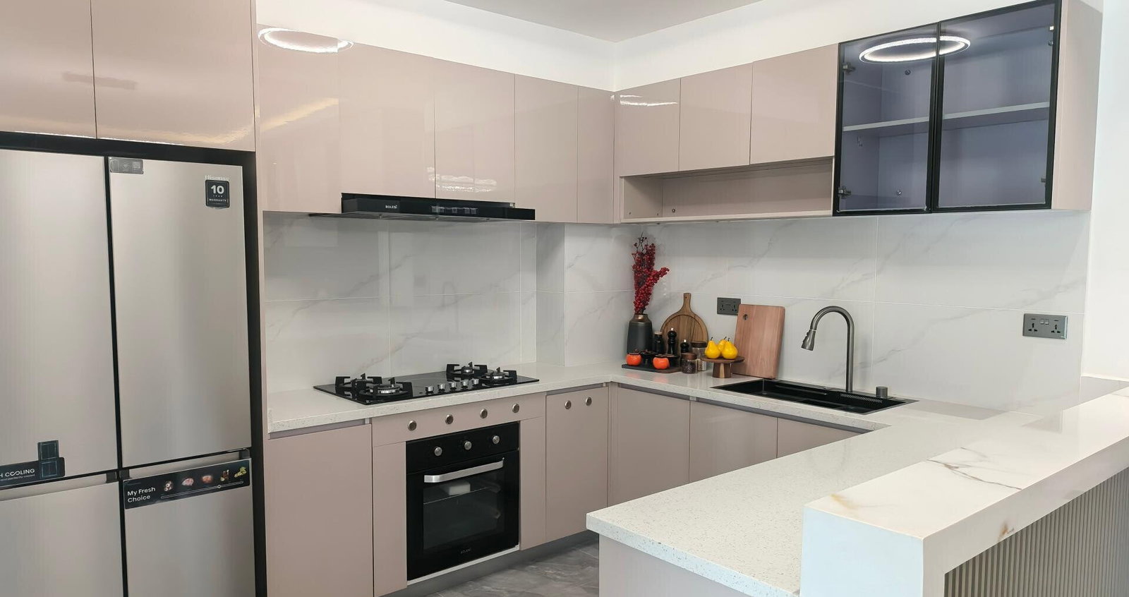 2BR En-Suite with Pool & Gym Access - Kilimani