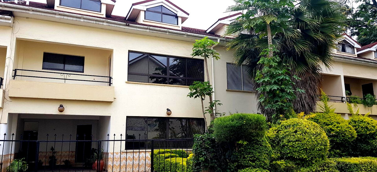 5-Ensuite Townhouse with Rooftop Terrace & DSQ - Lavington