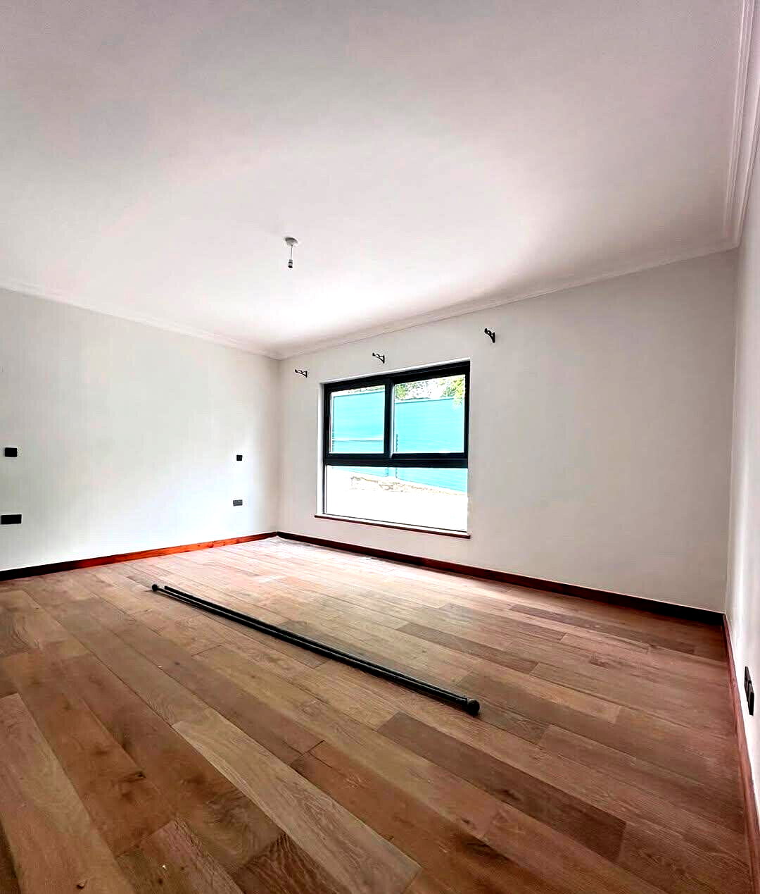 Ultra Modern 5-Ensuite Townhouse with Rooftop Terrace - Lavington
