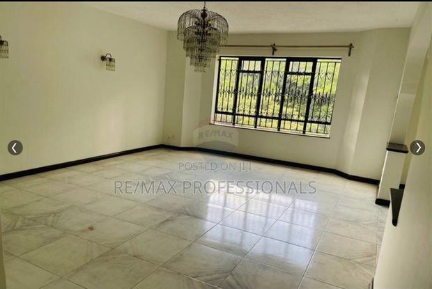 5bdrm Townhouse/Terrace in Raphta Road Area for sale