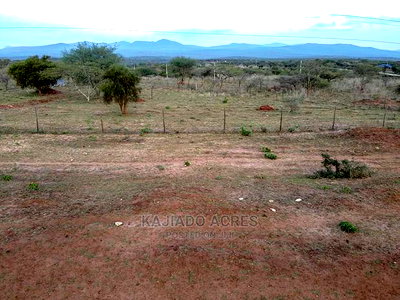 Prime 5 Acres Touching Namanga Tarmac at 2.2m Per Acre - Image 4