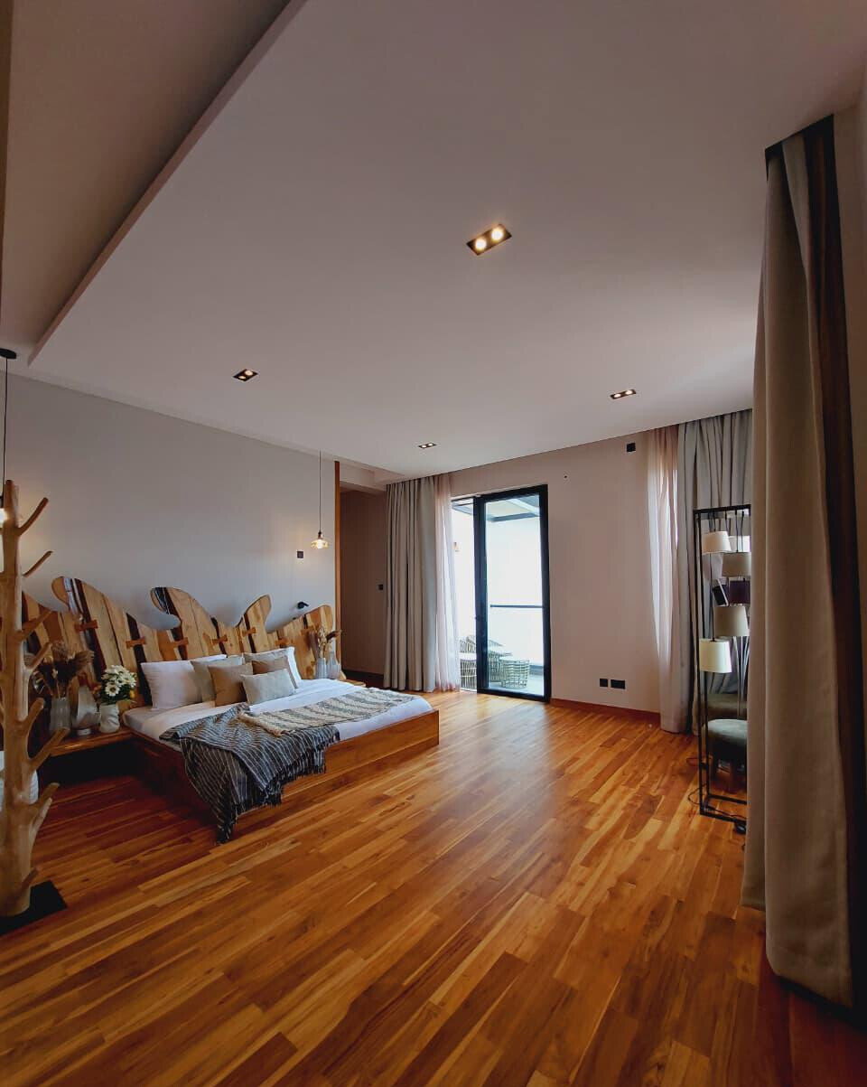 5BR En-Suite Townhouse with Pool & DSQ - Loresho