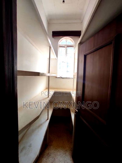 A 6 Bedroom House on 1acre Land - Image 8