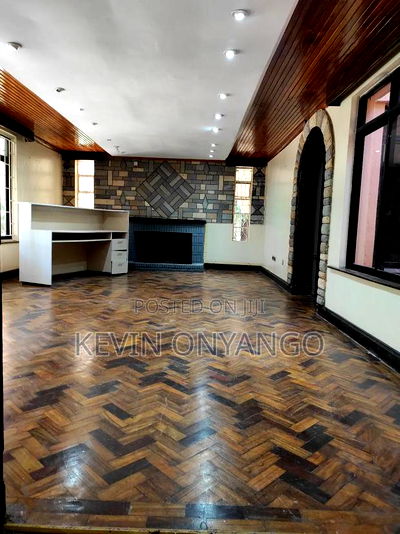 A 6 Bedroom House on 1acre Land - Image 2