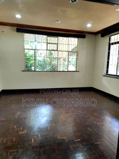 A 6 Bedroom House on 1acre Land - Image 4