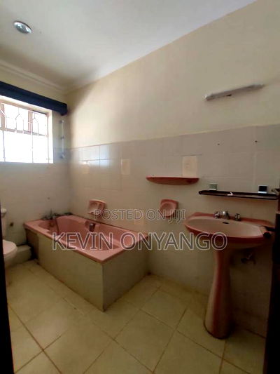 A 6 Bedroom House on 1acre Land - Image 14