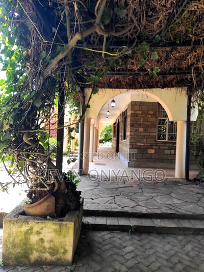 A 6 Bedroom House on 1acre Land - Image 19