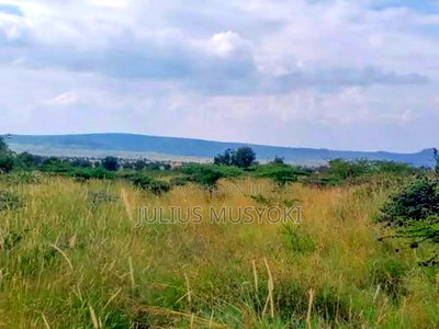 3000 Acres Konza Machakos - Image 1