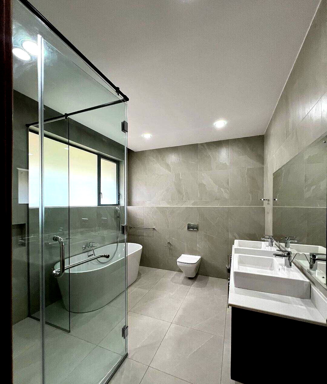 Brand New 5-Ensuite Townhouse with DSQ & Open-Plan Living - Lavington
