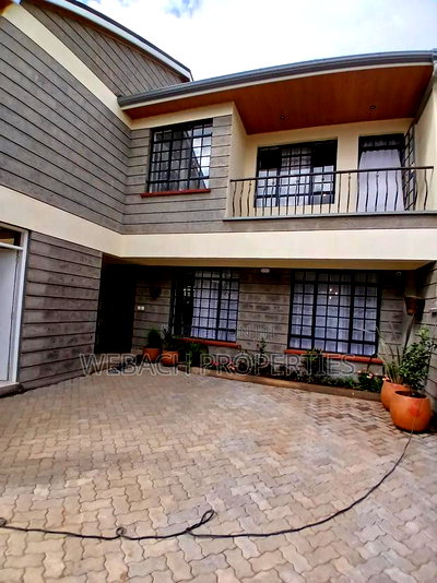 4bdrm Maisonette in Gateway Mall for sale - Image 2