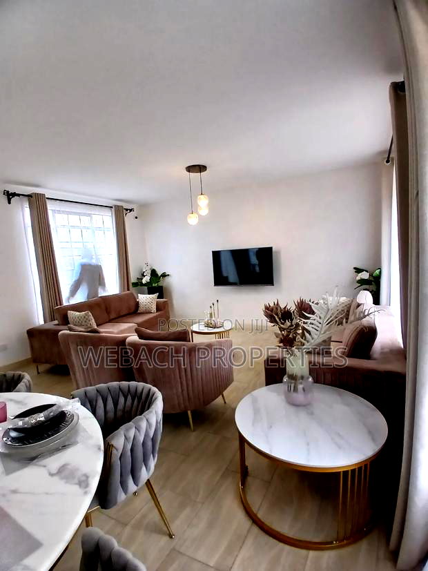 4bdrm Maisonette in Gateway Mall for sale