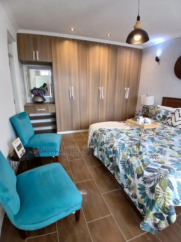 4bdrm Maisonette in Gateway Mall for sale