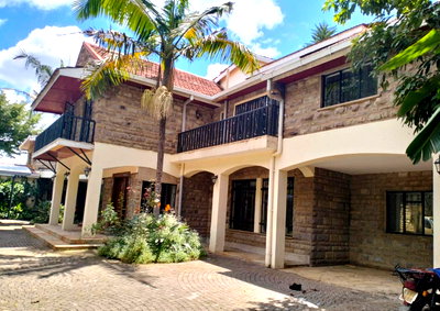 6BR Ambassadorial Home with Garden