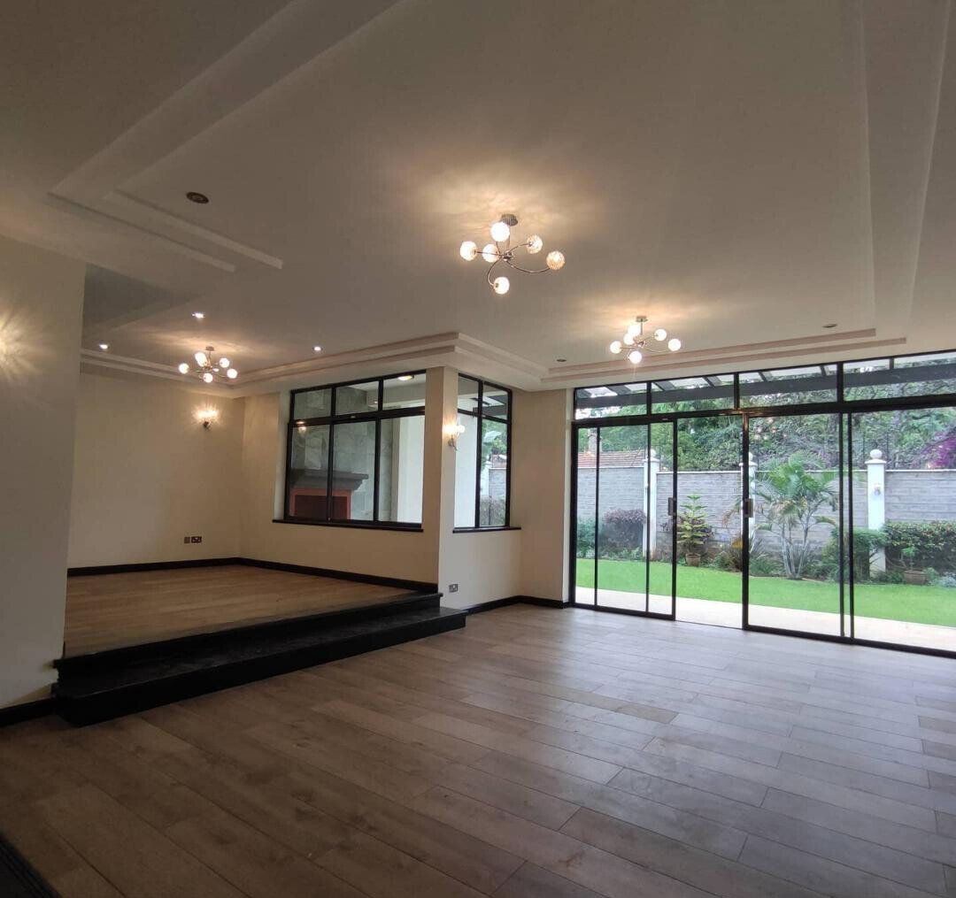 5-Ensuite Townhouse with Private Pool & Study - Lavington