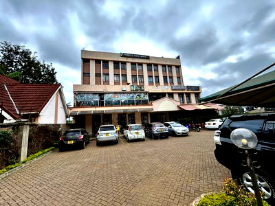 Office and Retails Space to Let - Image 2