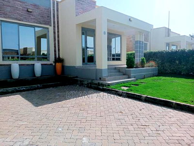 3bdrm Bungalow in Joska for sale - Image 1