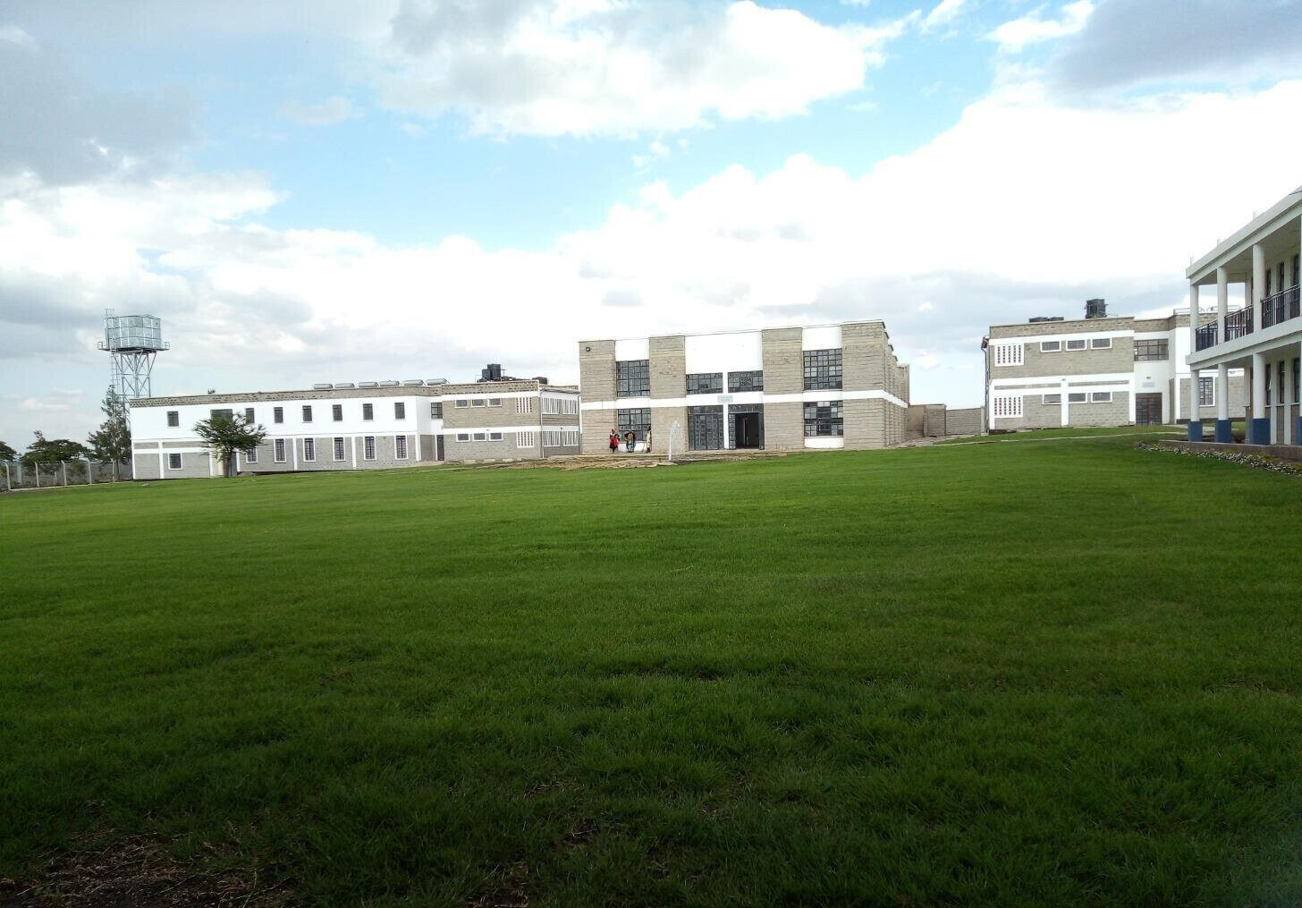 KSh 1.5M Garden Plot with Parking