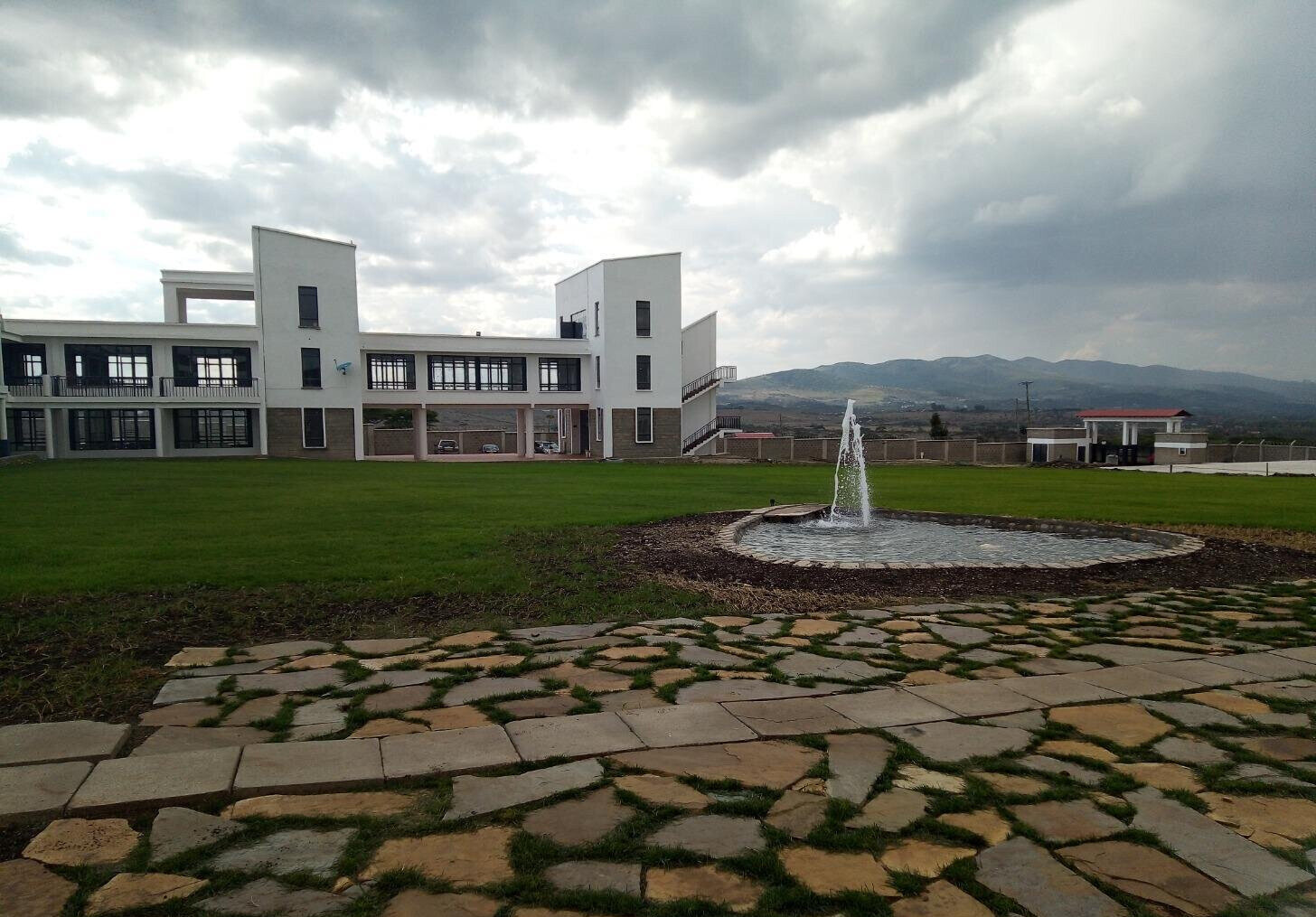 KSh 1.5M Garden Plot with Parking
